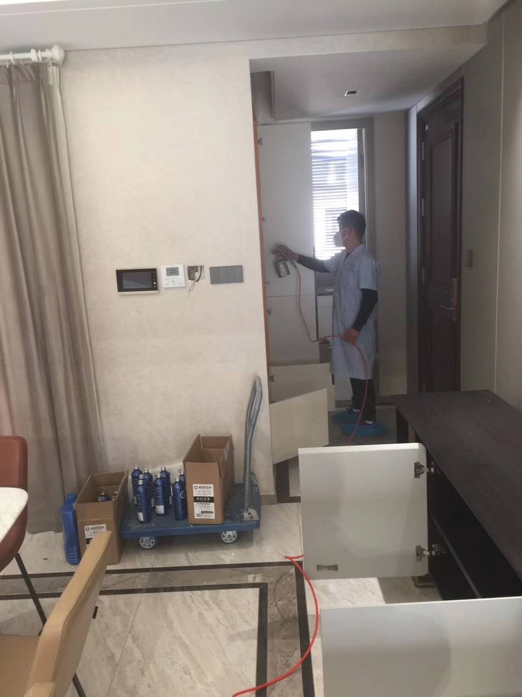 狮山御园室内空气净化工程现场2