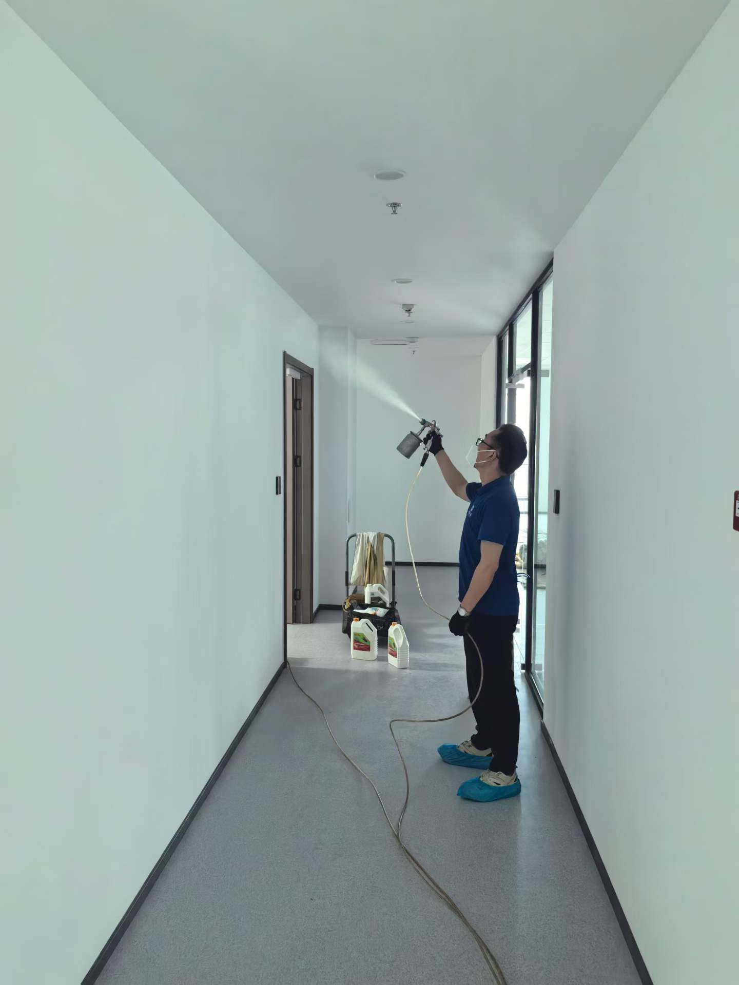 清华苏州环境创新研究院室内空气净化工程现场4