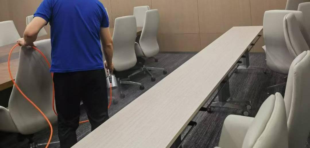 无锡惠博办公区甲醛治理：会议室、工位与公共区域如何分区处理室内空气净化工程现场